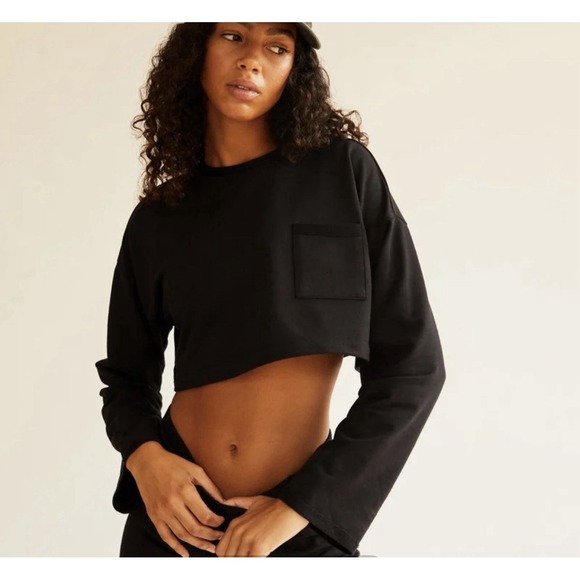 Free People Tops - NEW Free People Movement Sunny Crop Sweatshirt Black Size S